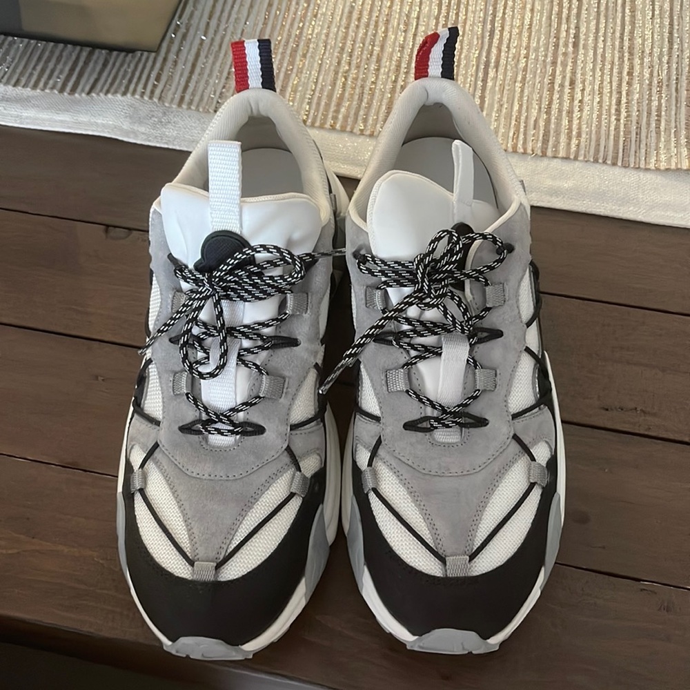 Mens size 44 moncler sneakers